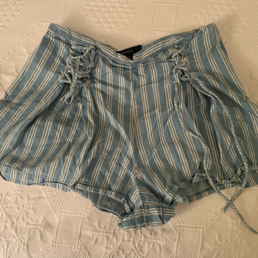 Forever 21 striped shorts size S